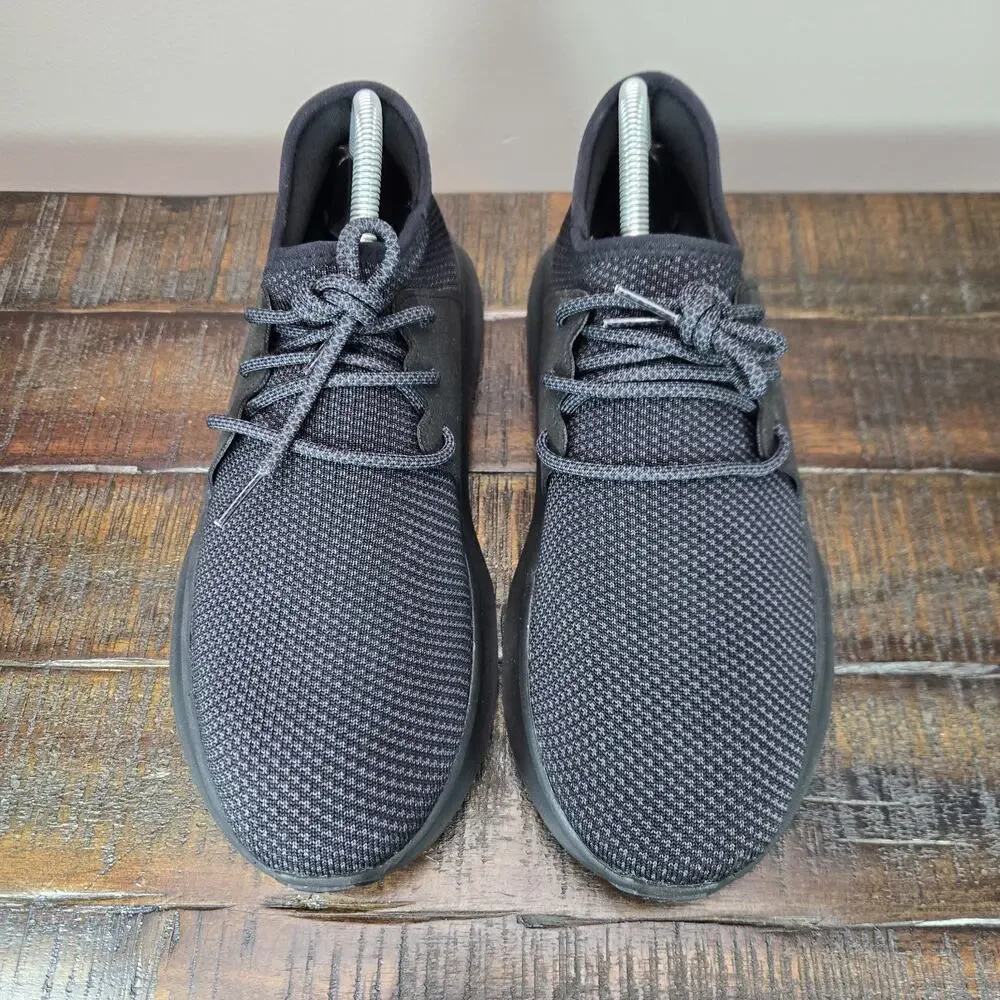 NEW Vessi Everyday Sneaker Mens Size 8 Lace Up Waterproof Shoe Sneaker All Black